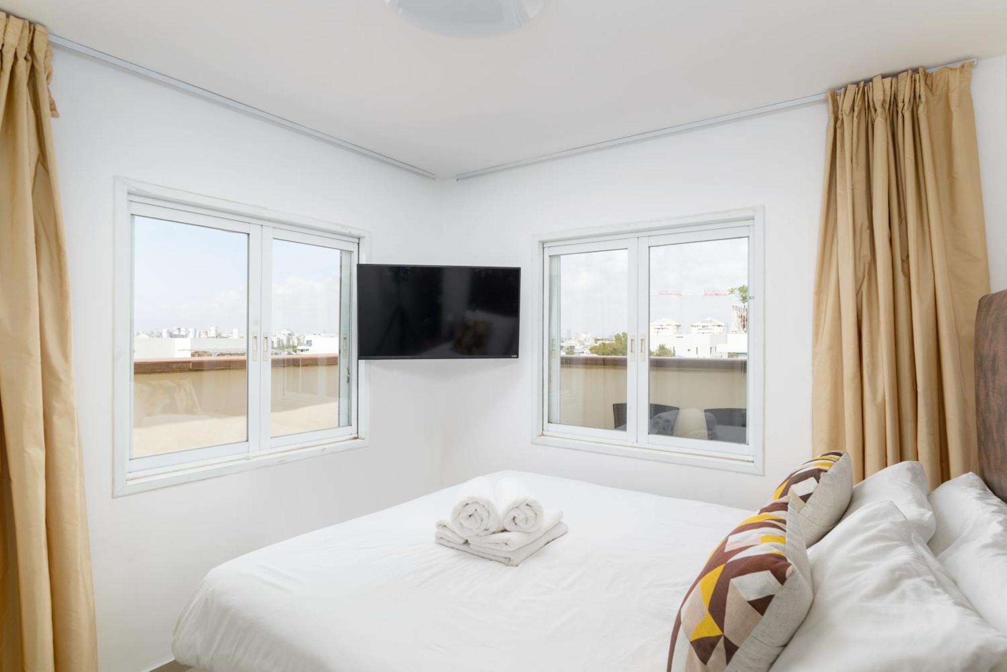 Penthouse With Panoramic View By Feelhome Tel Aviv Exteriör bild