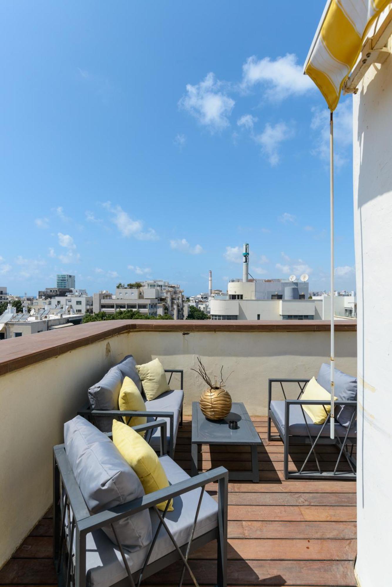 Penthouse With Panoramic View By Feelhome Tel Aviv Exteriör bild