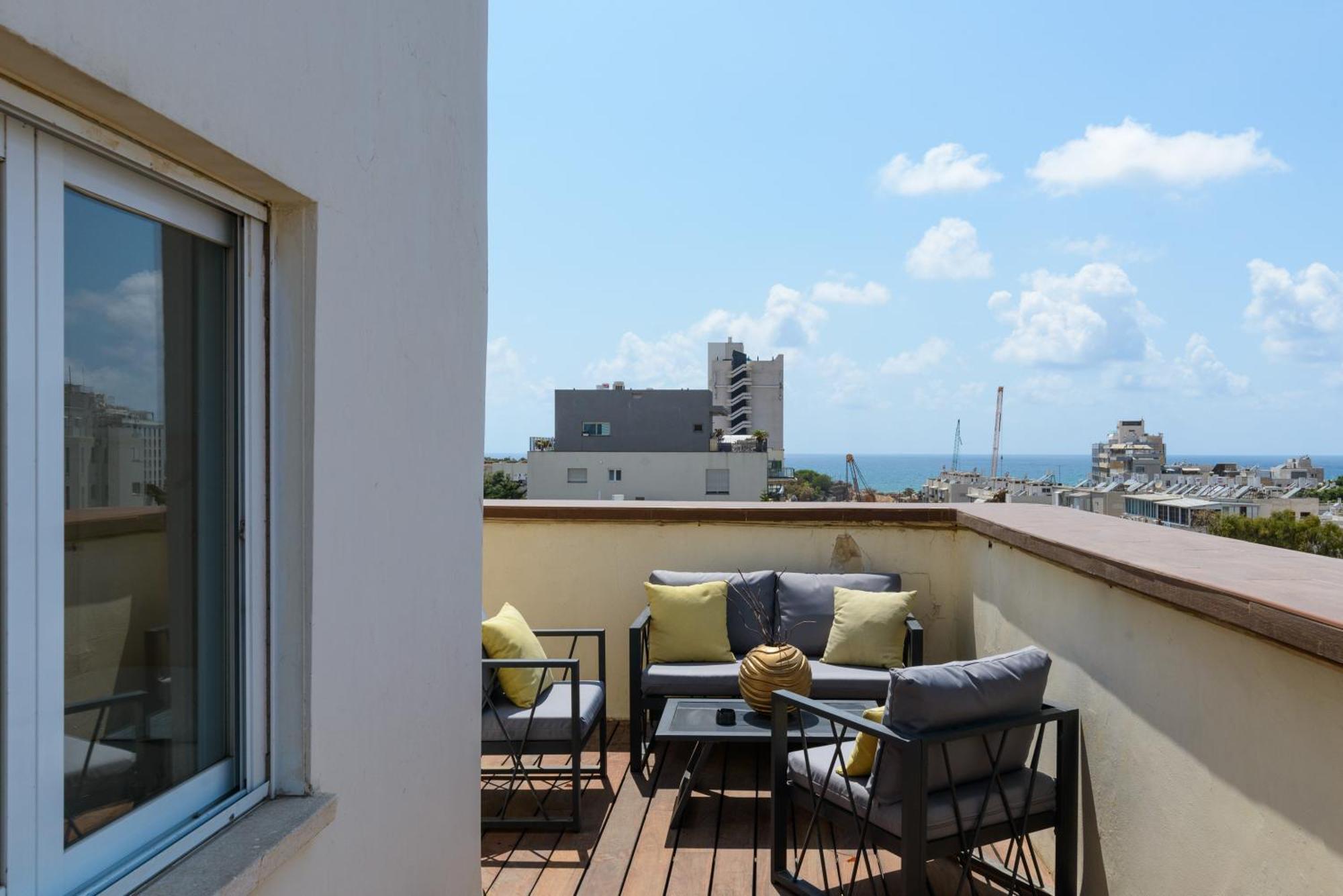 Penthouse With Panoramic View By Feelhome Tel Aviv Exteriör bild